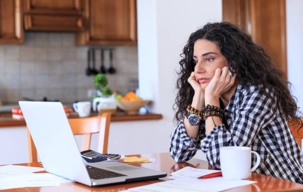 Professional Loan Agency in London, CA